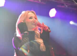 Nächster “Amadeus”: Melissa Naschenweng hat Grund zum Feiern