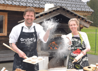 Frühling by Fliesen & Öfen Gruber