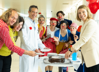 Ein Hoch auf – 25 Jahre Rote Nasen Clowns im LKH Villach!