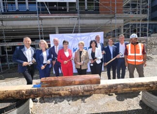 LKH Wolfsberg: Dachgleiche der Baustufe 3 wurde erreicht