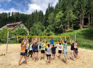 Musikmittelschule Hermagor trainierte mit den Profis der Wörtherseelöwen Klagenfurt