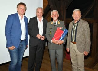 GailtalMuseum: Ukraine im Fokus mit Brigadier Walter Gitschthaler