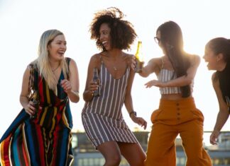 Lottoland feiert seinen zehnten Geburtstag