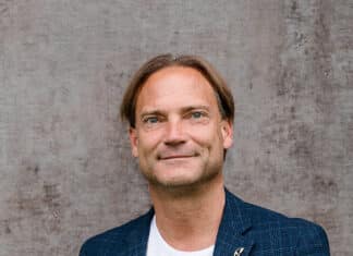 Er leitet alles mit Maß und Ziel