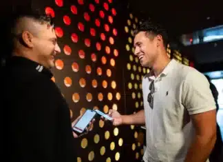 Digitaler Altersnachweis: E-Ausweise sollen Leben erleichtern