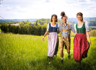 Abschied nach 63 Jahren „Original Wurzer Dirndl”