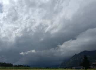 Sturm und Regen ziehen über Kärnten