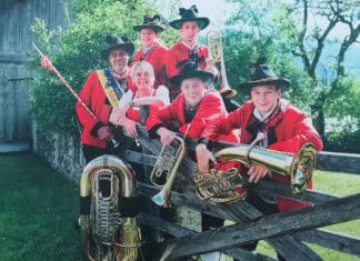 Erste Obfrau bei einem Klangkörper