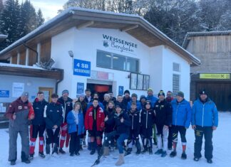 Skibob Nationalteam trainiert mit NachwuchsathletInnen am Weissensee