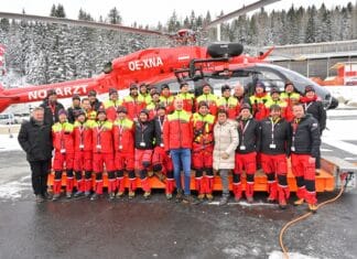 Neuer Notarzt-Hubschrauber ARA- 3 am Nassfeld