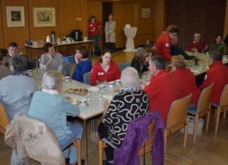 Die Mitarbeiter/Innen des Roten Kreuzes laden zum 3. Demenz- und Besuchsdienst Treffen ein