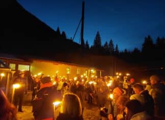Bad Bleiberg: Friedensmarsch wieder ins Leben gerufen