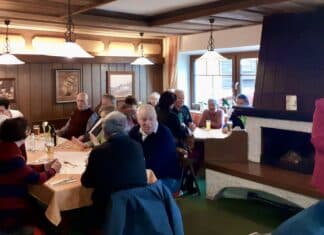 Seniorenbund Hermagor lud zum Fleischnudelessen am Rosenmontag