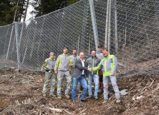 Steinschlagschutznetz auf der Kirchbacher Leitn