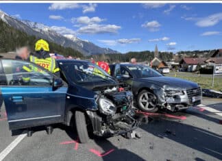 Verkehrsunfall auf der B 111