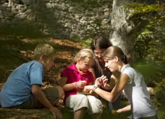 Spielend wandern entlang der Geotrails