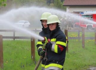 Feuerwehr-Grundausbildung im Bezirk Hermagor