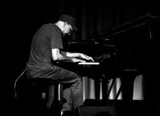 REQUIEM DER UNTERBROCHENEN STRASSE