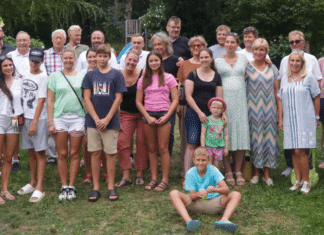 Erstmaliges Familientreffen der Familie Rauter