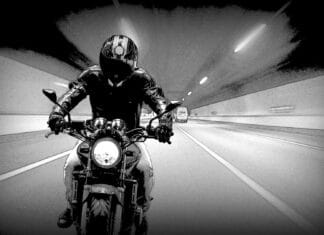 Motorrad-Unfall mit Personenschaden