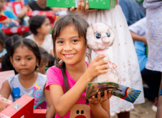 „Weihnachten im Schuhkarton“