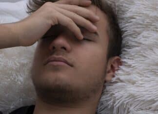 Im Krankenstand abgemeldet – Dienstgeber:in muss nach AK-Intervention zahlen