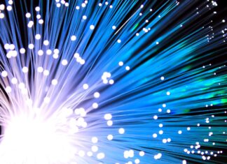 Breitbandoffensive: Bis 2027 werden 300 Mio. Euro in Glasfaser investiert