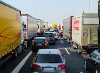 Verstärktes Mobilitätsmanagement gegen starken PKW-Verkehr