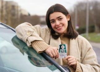 Autofahrer aufgepasst: Ab morgen sind nur noch Autobahnvignetten für 2025 gültig!