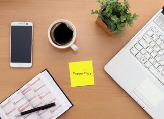 Telearbeit löst Homeoffice ab: Arbeiten wird flexibler, birgt aber auch Stolperfallen