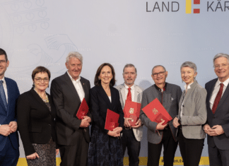 Ehrenzeichen des Landes für verdienstvolle Kärntnerinnen und Kärntner