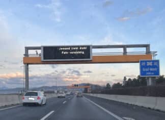 Passend zum Valentinstag: Emotionale Verkehrstipps für mehr Sicherheit auf den Autobahnen