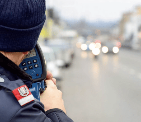 „Leistungstest“ auf der A2: Zwei junge Männer aus Hermagor gestoppt