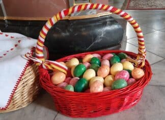 Osterüberraschung für Kinder in Hermagor: Bunte Eiersuche rund um die Kirchen am Ostersonntag!