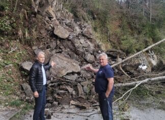 Massiver Felssturz im Lesachtal – 15 Gehöfte sind im Bedarfsfall über einen Forstweg erreichbar