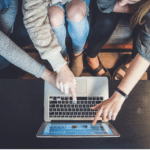 Online-Shopping boomt: 97 % sind dabei – So zahlen & shoppen die Österreicher