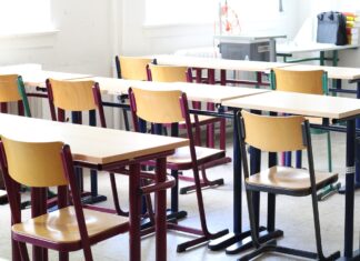 Schulen & Kindergärten: Eltern sollen verpflichtend mitarbeiten, auch Strafen möglich