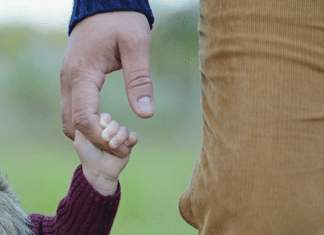 Vatertag mit Signalwirkung: ÖGB fordert Umdenken bei Familien- und Arbeitszeitmodellen