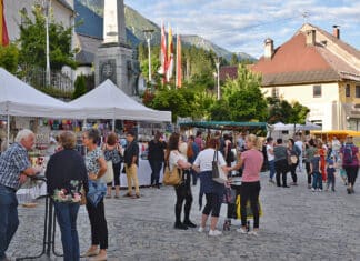 DämmerShopping startet wieder: Jeden Donnerstagabend in Hermagor