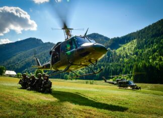 Einsatzausbildung mit Luftfahrzeugen in Mittel- und Oberkärnten