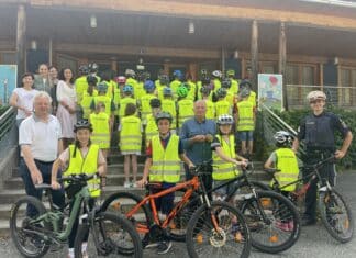 Neue Warnwesten für mehr Sicherheit an der Volksschule Hermagor