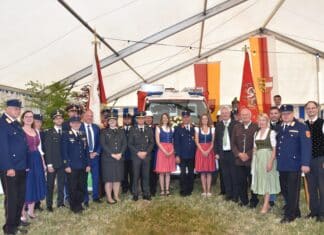 FF Möschach feierte Kirchtag und 140 Jahre mit Fahrzeugsegnung