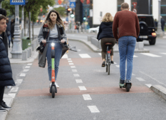 WKÖ-Fachverband Fahrschulen: Ungeschulte 12 bis 15-jährige E-Scooter-Lenker sollen „nicht führerscheinlos“ auf Straßen fahren dürfen