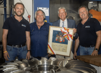 EFG Turbinenbau: 40 Jahre Erfolg und Engagement mit Landeswappen ausgezeichnet