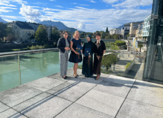 Kärnten setzt auf Pflege-Nachwuchs: 26 neue Fachkräfte diplomiert