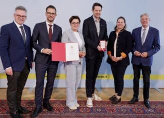 Große Ehre: Land Kärnten zeichnet verdienstvolle Persönlichkeiten aus