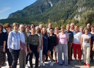 Ein Nachmittag voller Erinnerungen – Klassentreffen in der Hauptschule II in Hermagor