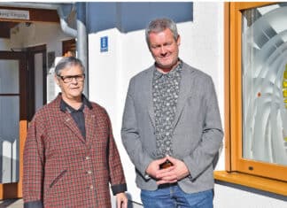 „Gemeinsam statt einsam“ – Urnengemeinschaftsgräber als würdevolle Alternative