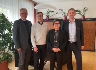 Herzlich Willkommen Pfarrer Robert Jamróz