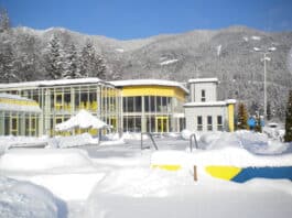 Aquarena Kötschach-Mauthen: Badespaß für die ganze Familie und Entspannung in der Saunalandschaft unter einem Dach!